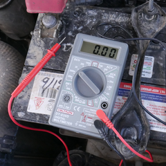 VoltFlow 6V-24V Digital Multimeter With Probe